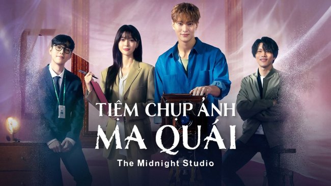 Tiệm Chụp Ảnh Ma Quái